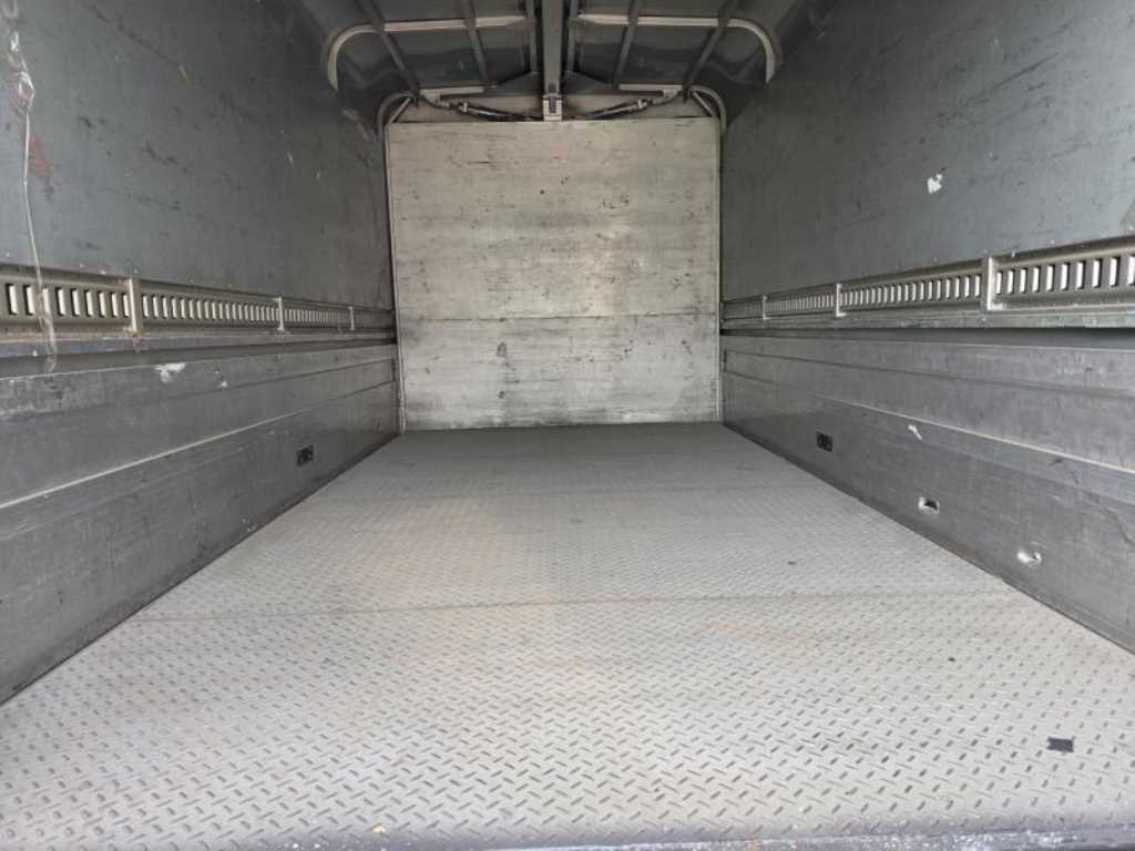 medium and large cargo Cargo - Vista 5