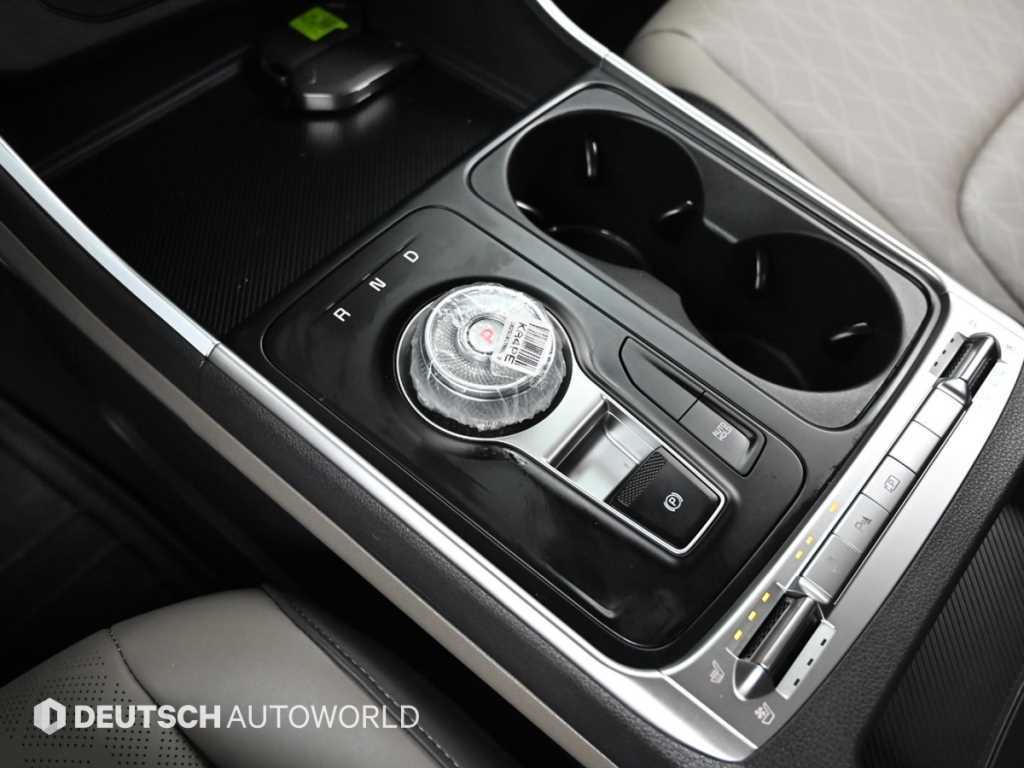 KIA Carnival - Vista 9