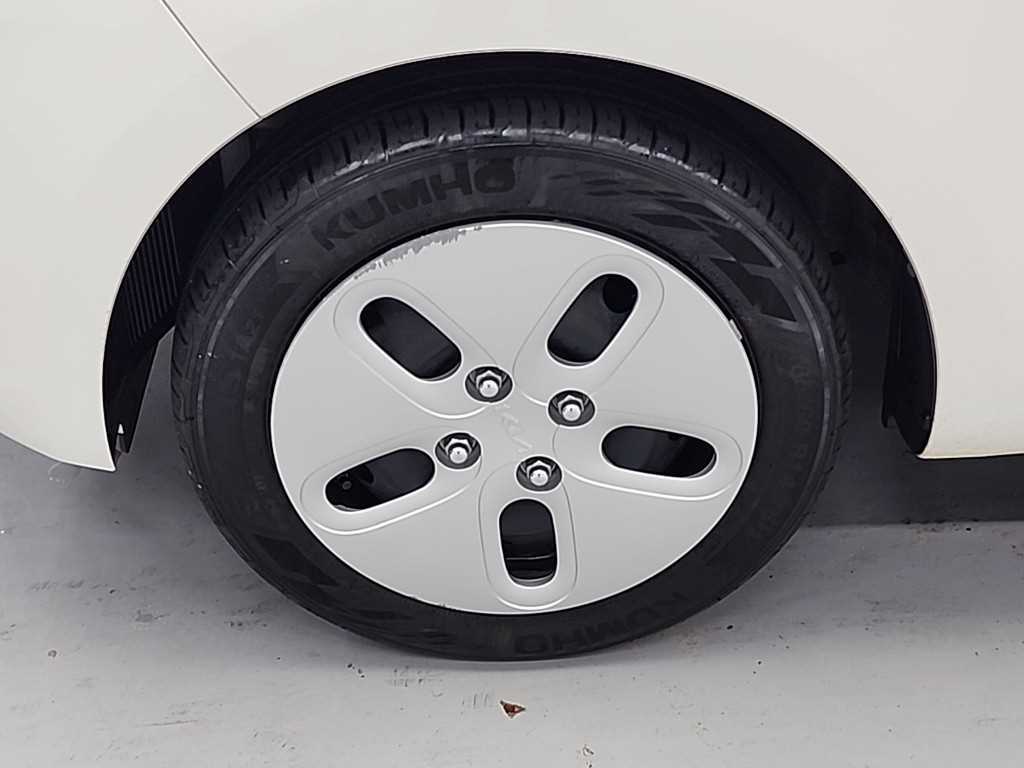 KIA Ray 2022 Blanco - Importación desde Corea - HF Imports Iquique - Foto 18