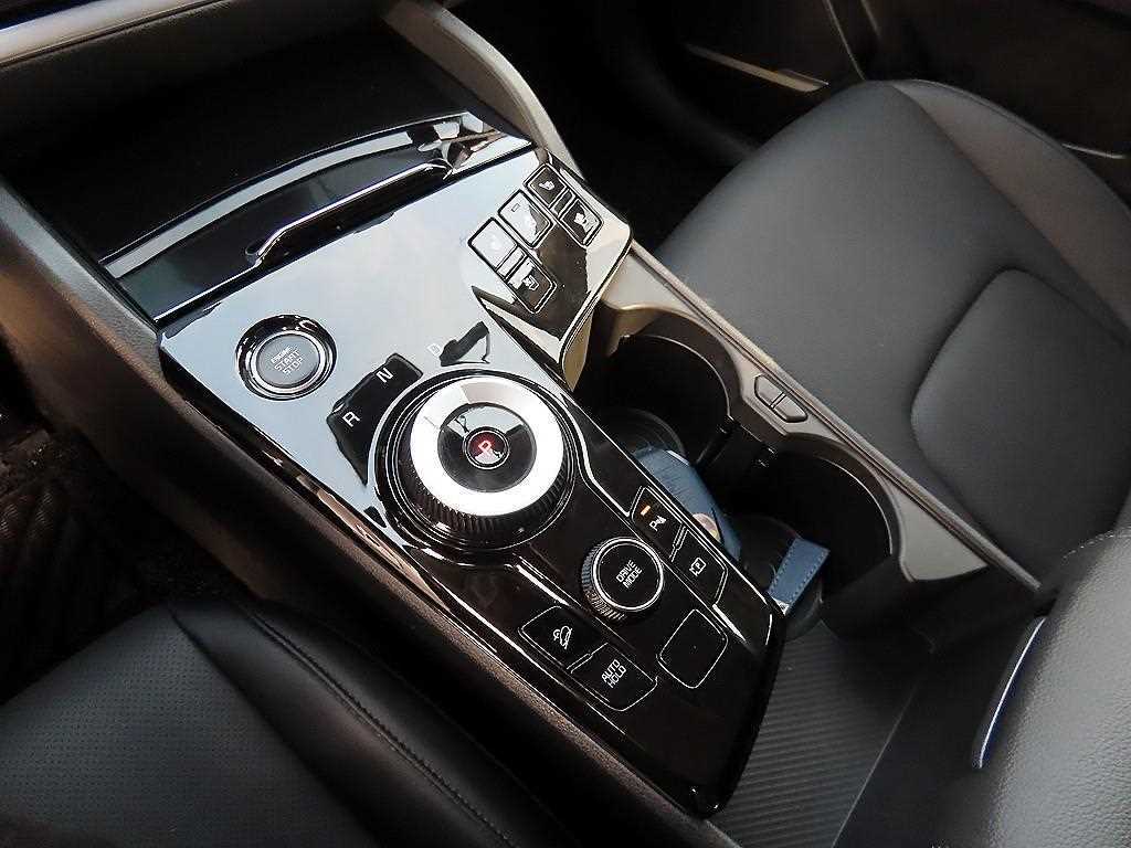 KIA Sportage - Vista 10