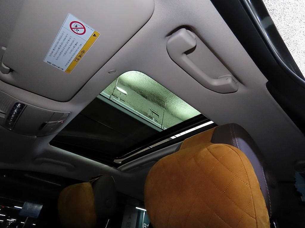 Mercedes Benz E class 2019 Negro - Importación desde Corea - HF Imports Iquique - Foto 16