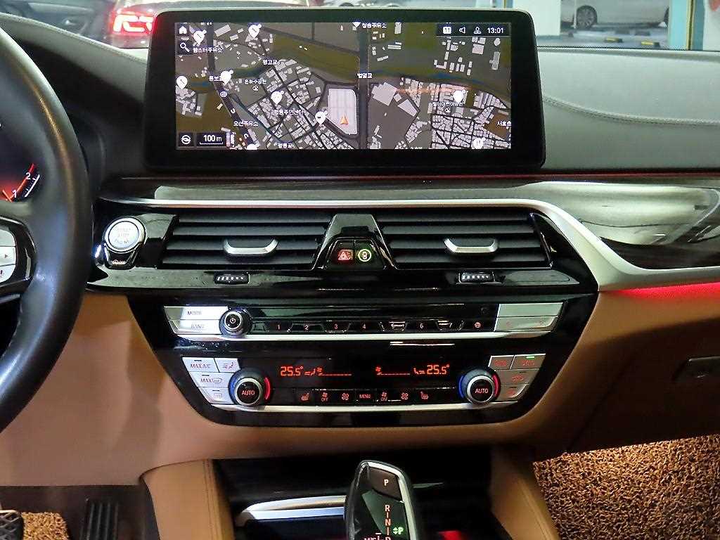 BMW 5 Series - Vista 11