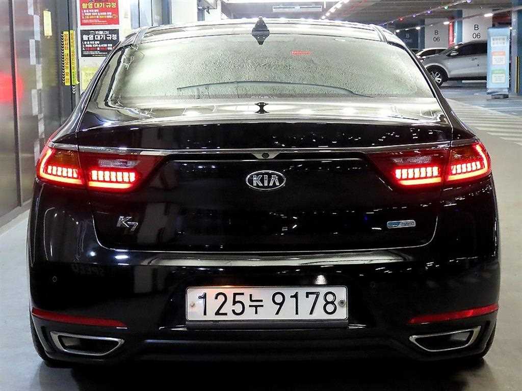 KIA K7 - Vista 5