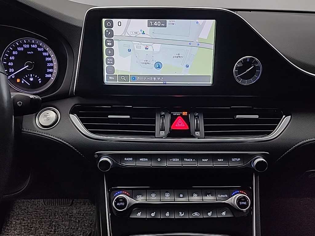 HYUNDAI Grandeur - Vista 10