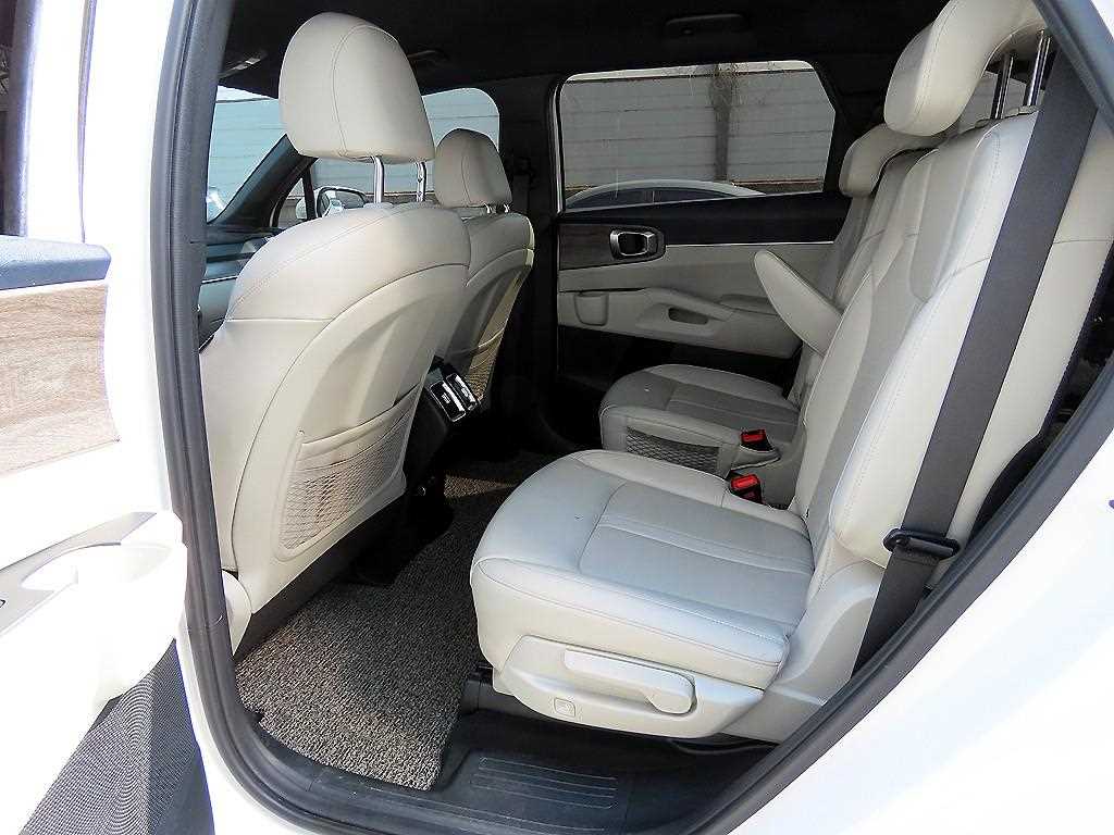 KIA Sorento - Vista 6