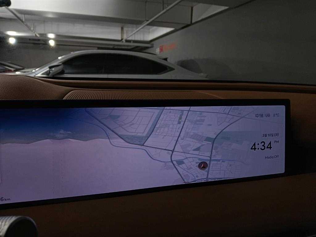 Genesis G80 2025 Gris - Importación desde Corea - HF Imports Iquique - Foto 13