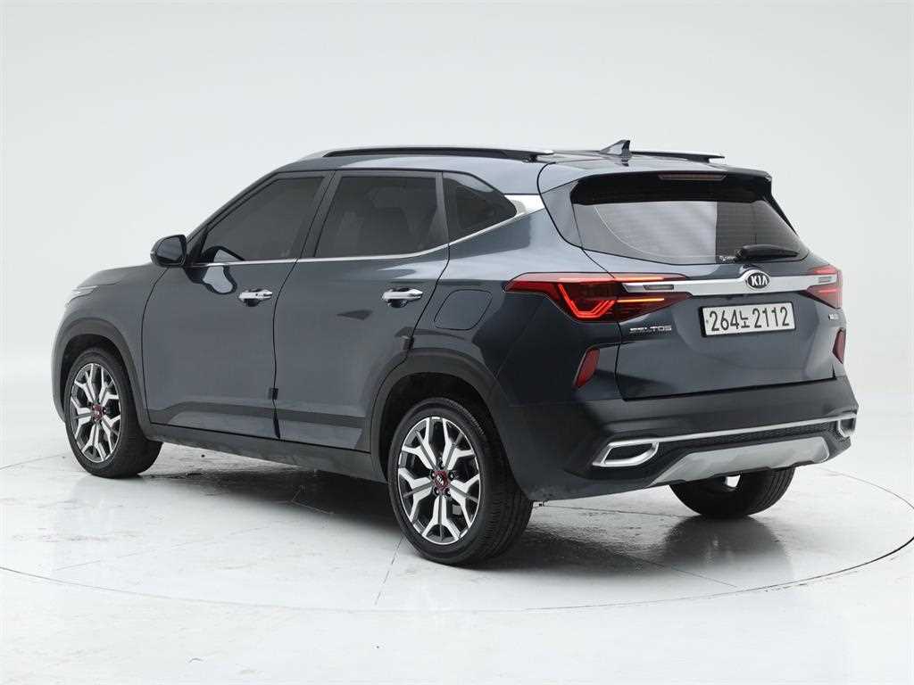 KIA Seltos - Vista 4