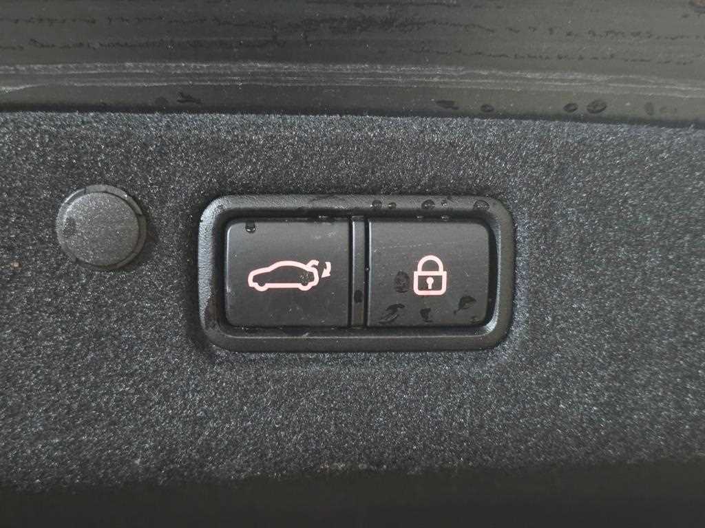 HYUNDAI Grandeur 2020 Negro - Importación desde Corea - HF Imports Iquique - Foto 18