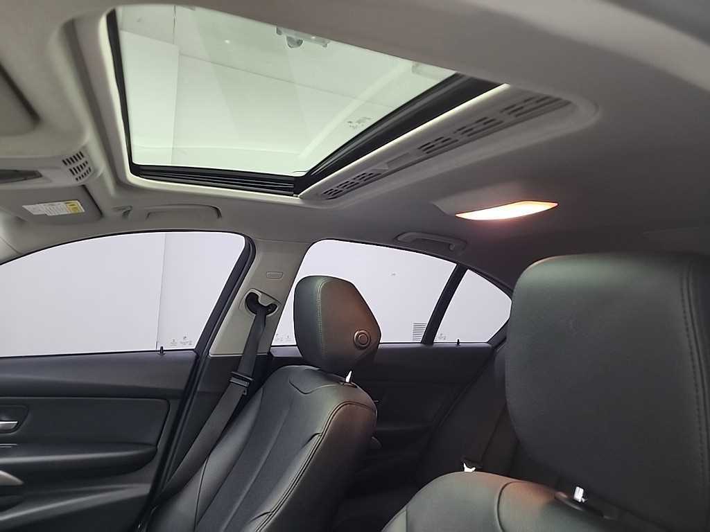 BMW 3 series 2015 Negro - Importación desde Corea - HF Imports Iquique - Foto 13