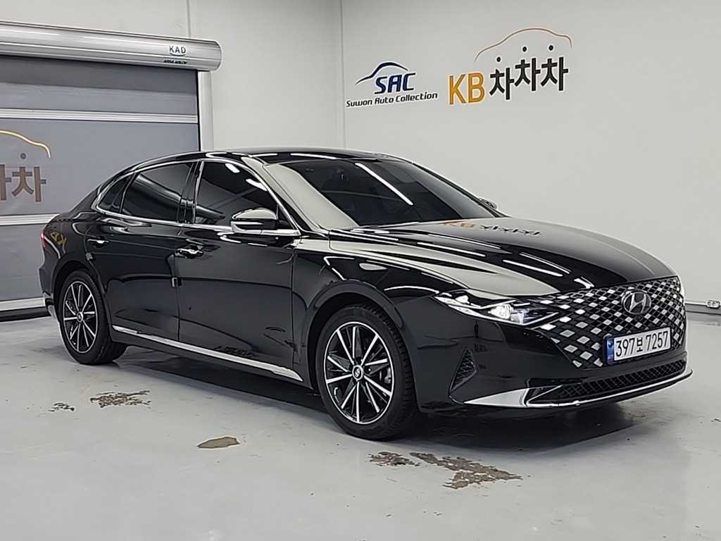 HYUNDAI Grandeur - Vista 4