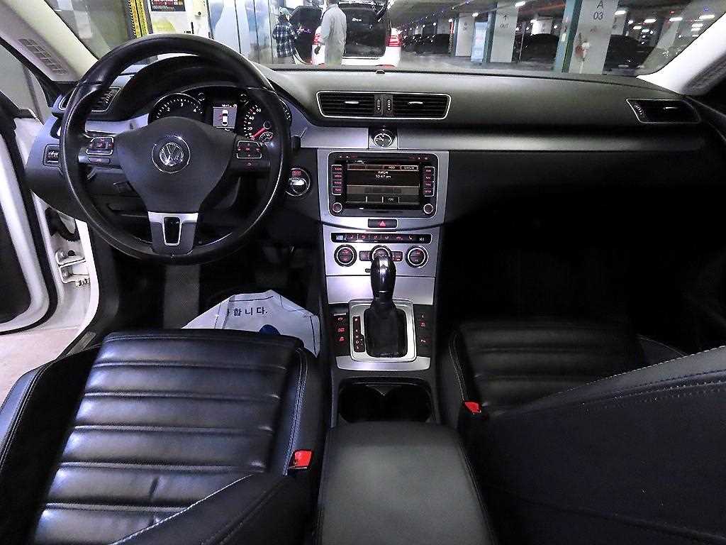 Volkswagen CC - Vista 10