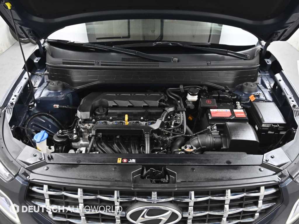 HYUNDAI Venue - Vista 6