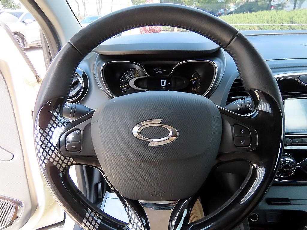 SAMSUNG QM3 - Vista 8