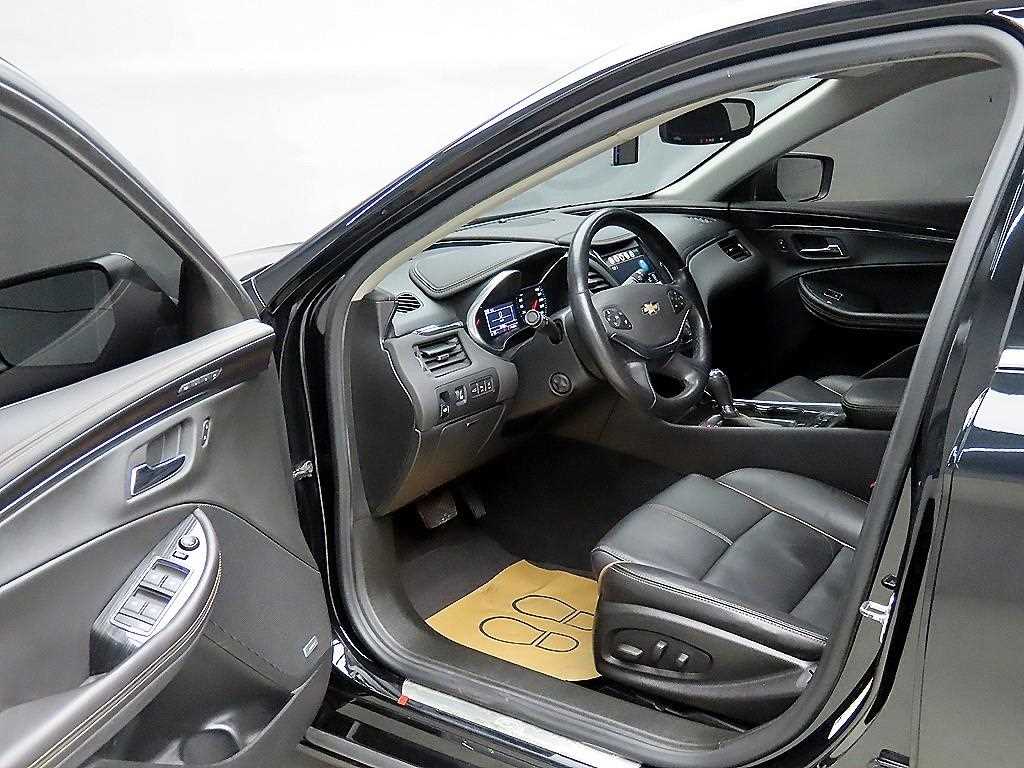 Chevrolet Impala - Vista 5