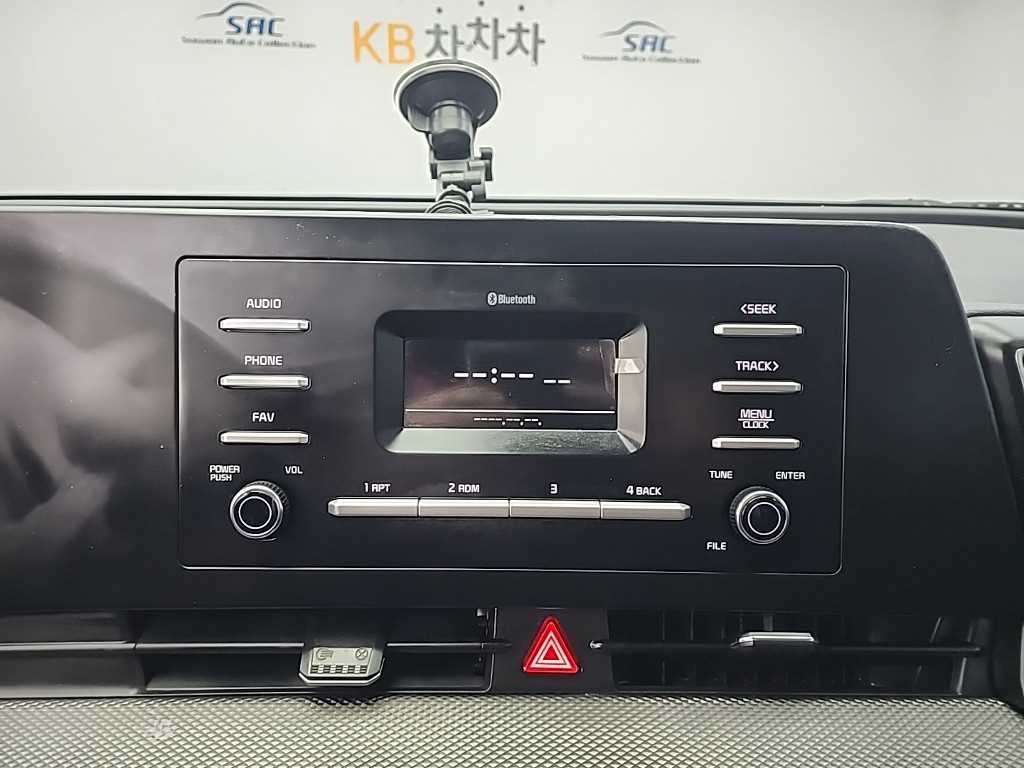 KIA Sportage - Vista 10