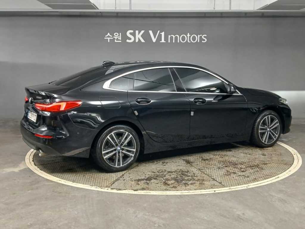 BMW 2 series - Vista 4