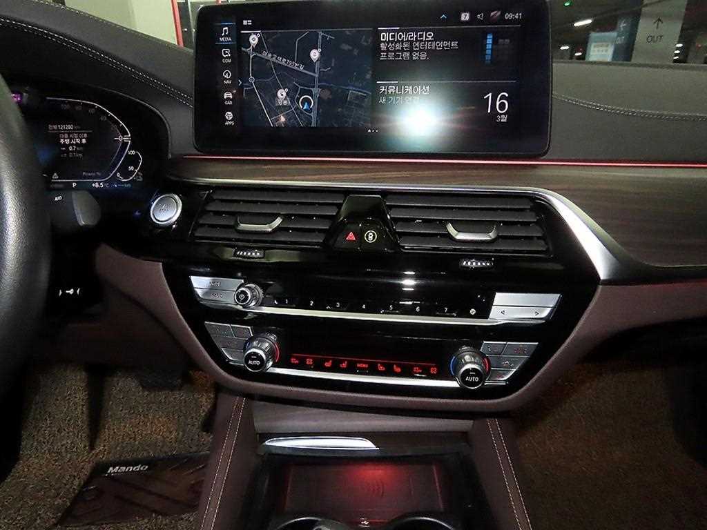 BMW 5 Series - Vista 11