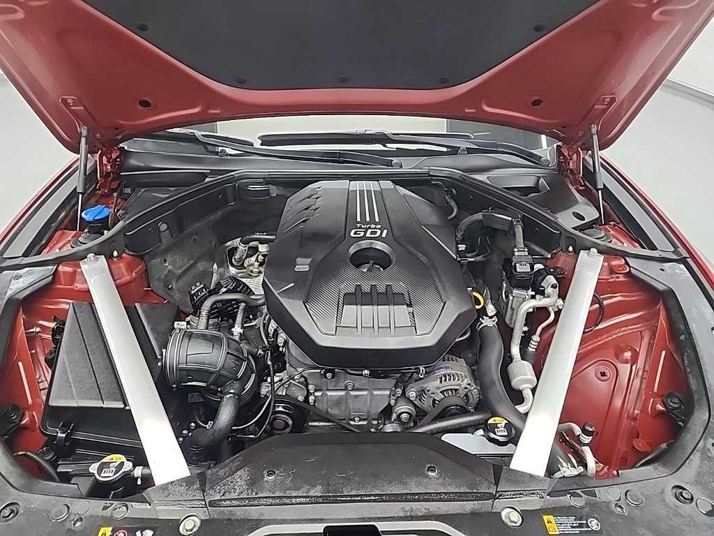 Genesis G70 - Vista 5