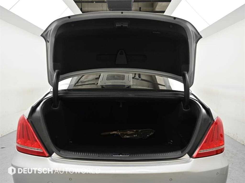 Genesis EQ900 2016 Gris - Importación desde Corea - HF Imports Iquique - Foto 18