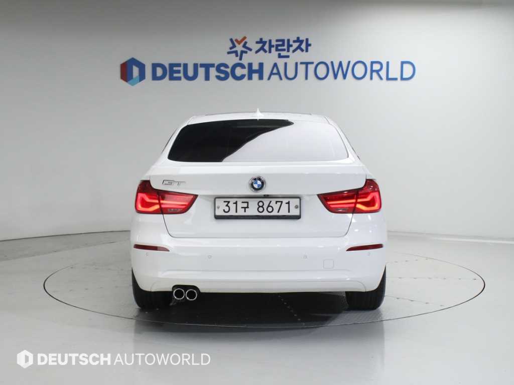 BMW Gran Turismo - Vista 4