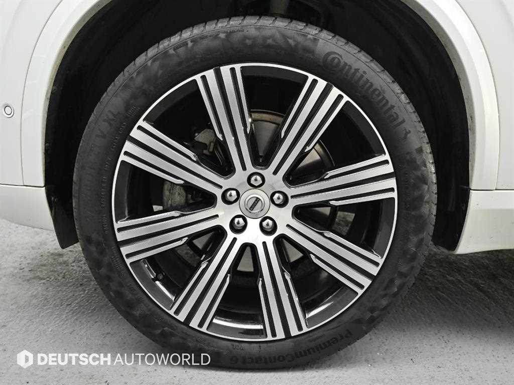 Volvo XC90 - Vista 5