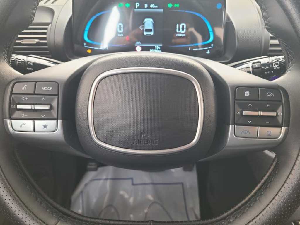 HYUNDAI Casper - Vista 12