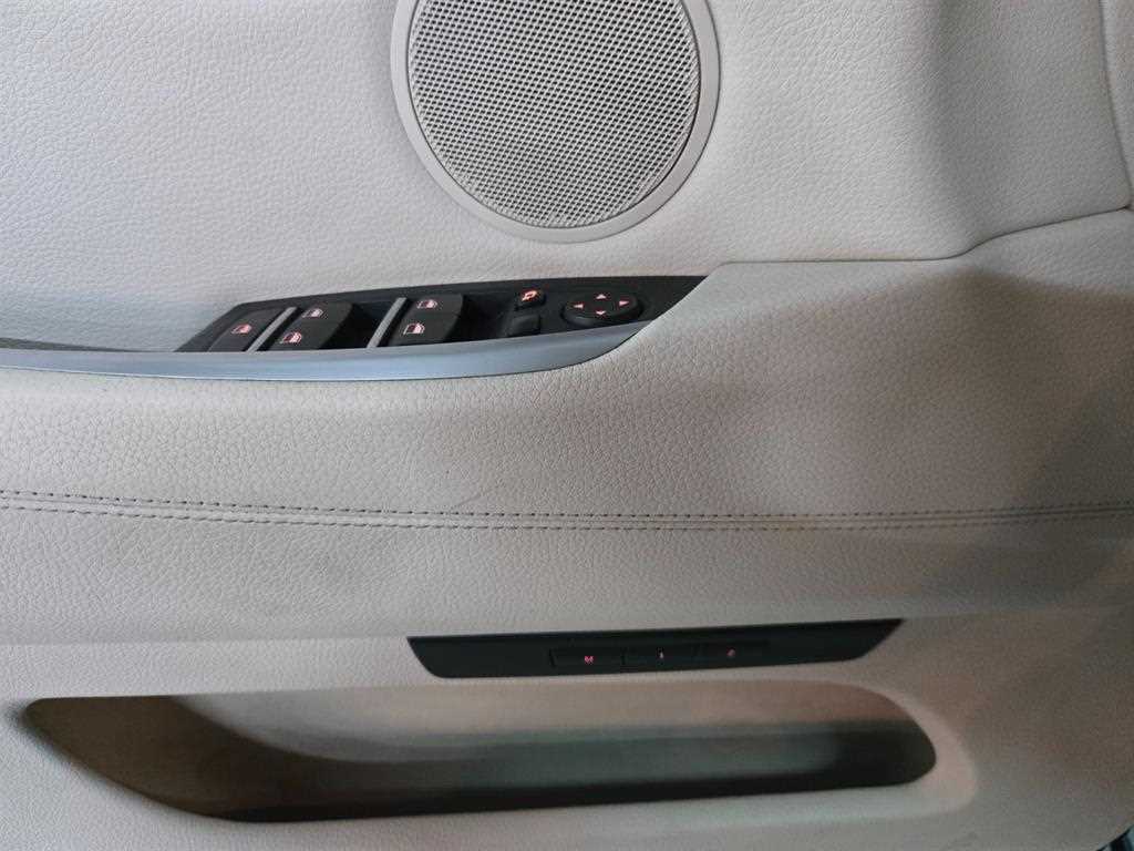 BMW Gran Turismo 2012 Azul - Importación desde Corea - HF Imports Iquique - Foto 16