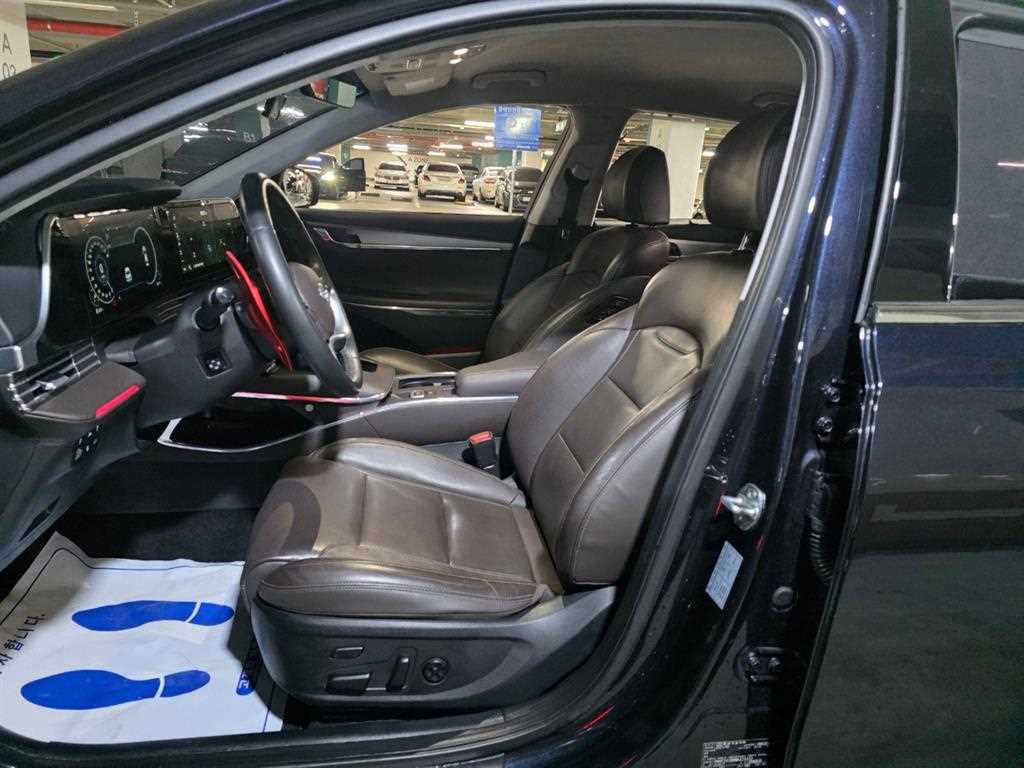 HYUNDAI Grandeur - Vista 6