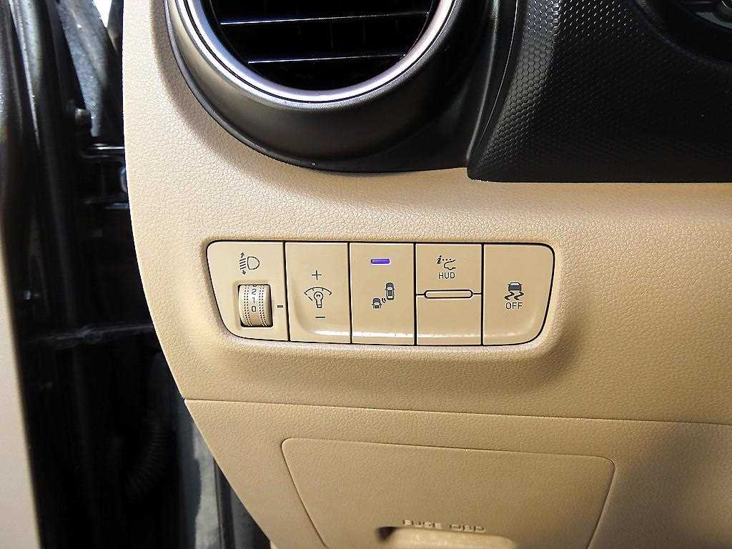 HYUNDAI Kona 2018 Negro - Importación desde Corea - HF Imports Iquique - Foto 13