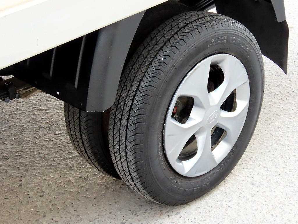 Small Truck Normal Box(High Deck) 2024 Blanco - Importación desde Corea - HF Imports Iquique - Foto 19