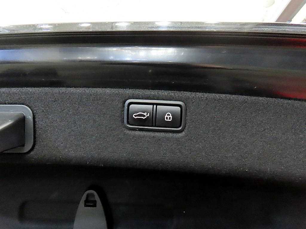 Genesis G80 2019 Negro - Importación desde Corea - HF Imports Iquique - Foto 16