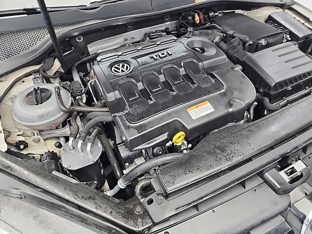 Volkswagen Golf - Vista 5