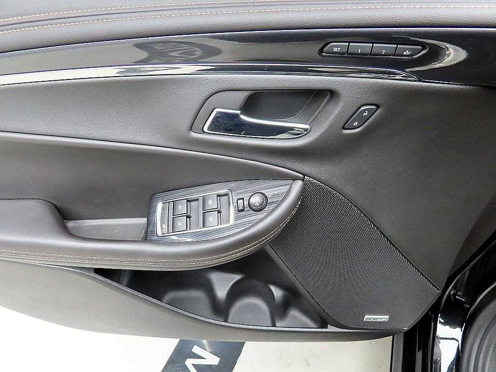 Chevrolet Impala - Vista 11