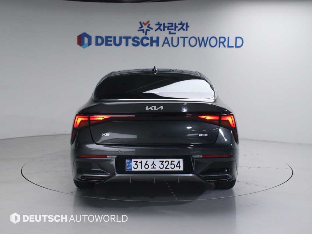 KIA K5 - Vista 4