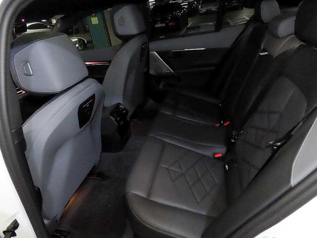 BMW 5 Series - Vista 7