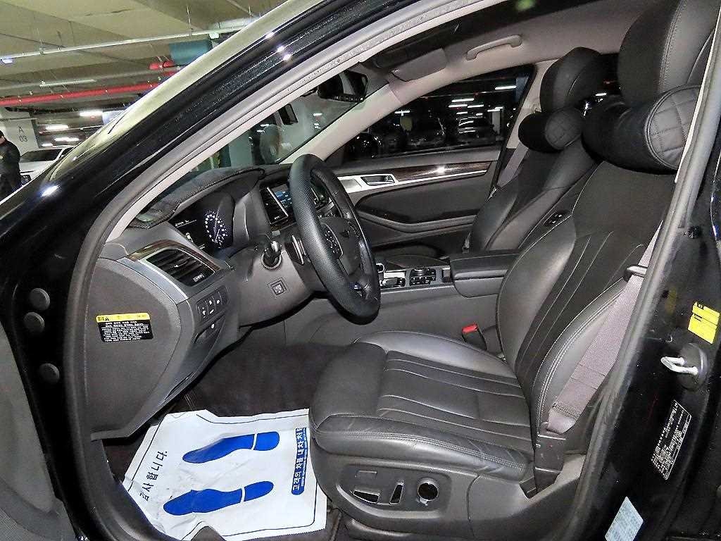 Genesis G80 - Vista 6