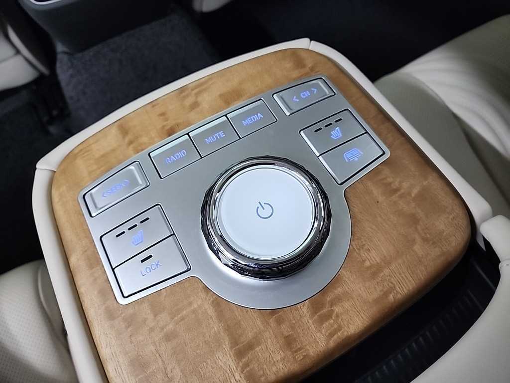 Genesis G80 2023 Gris - Importación desde Corea - HF Imports Iquique - Foto 15