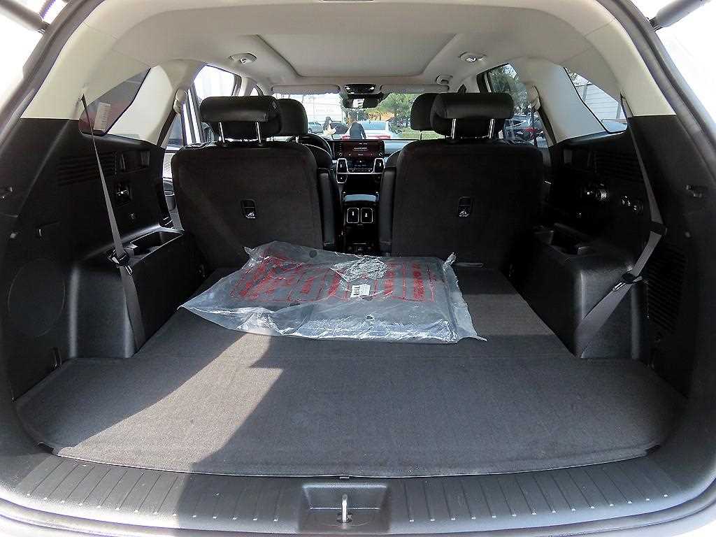 KIA Sorento 2021 Blanco - Importación desde Corea - HF Imports Iquique - Foto 16