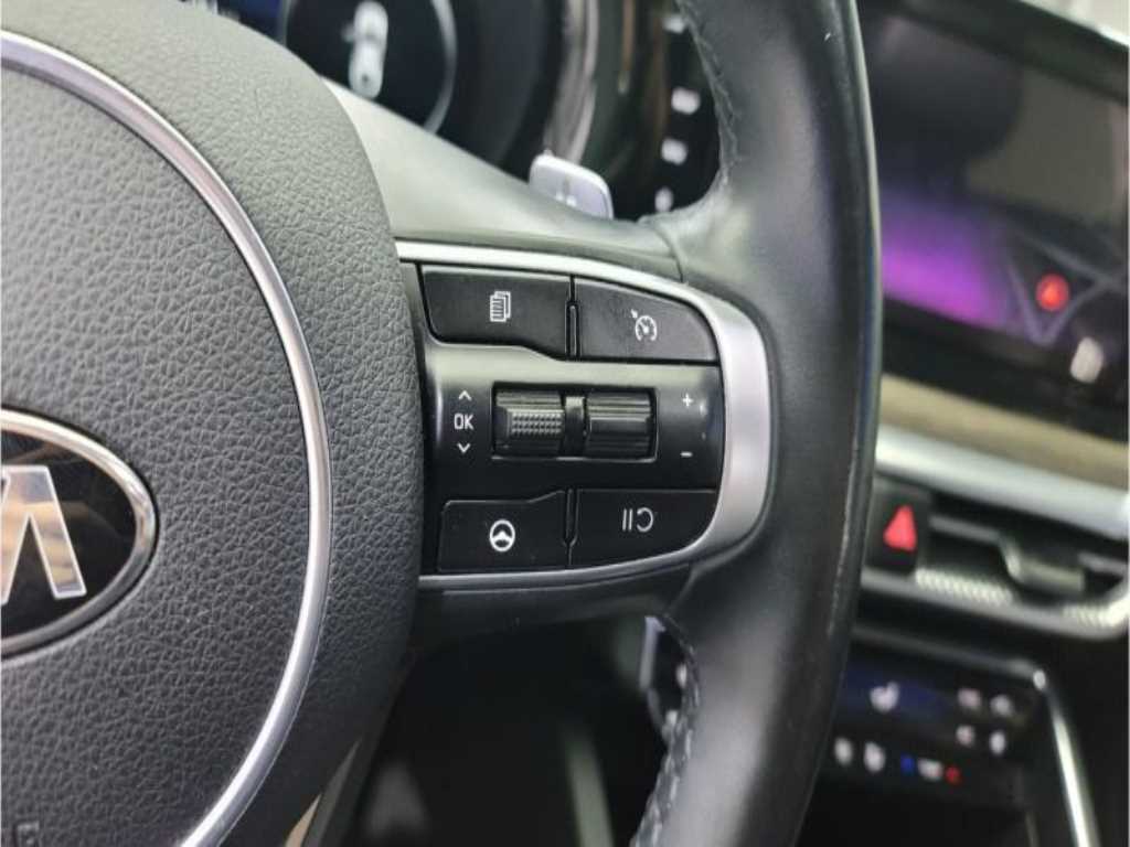 KIA K5 - Vista 10