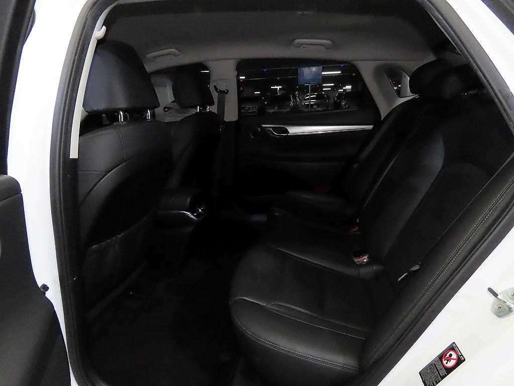 HYUNDAI Grandeur - Vista 7