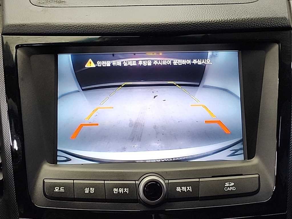 Ssangyong Tivoli 2017 Blanco - Importación desde Corea - HF Imports Iquique - Foto 15