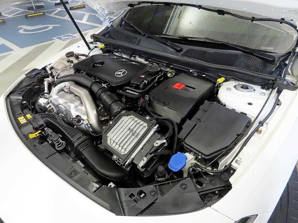 Mercedes Benz A Class 2024 Blanco - Importación desde Corea - HF Imports Iquique - Foto 18