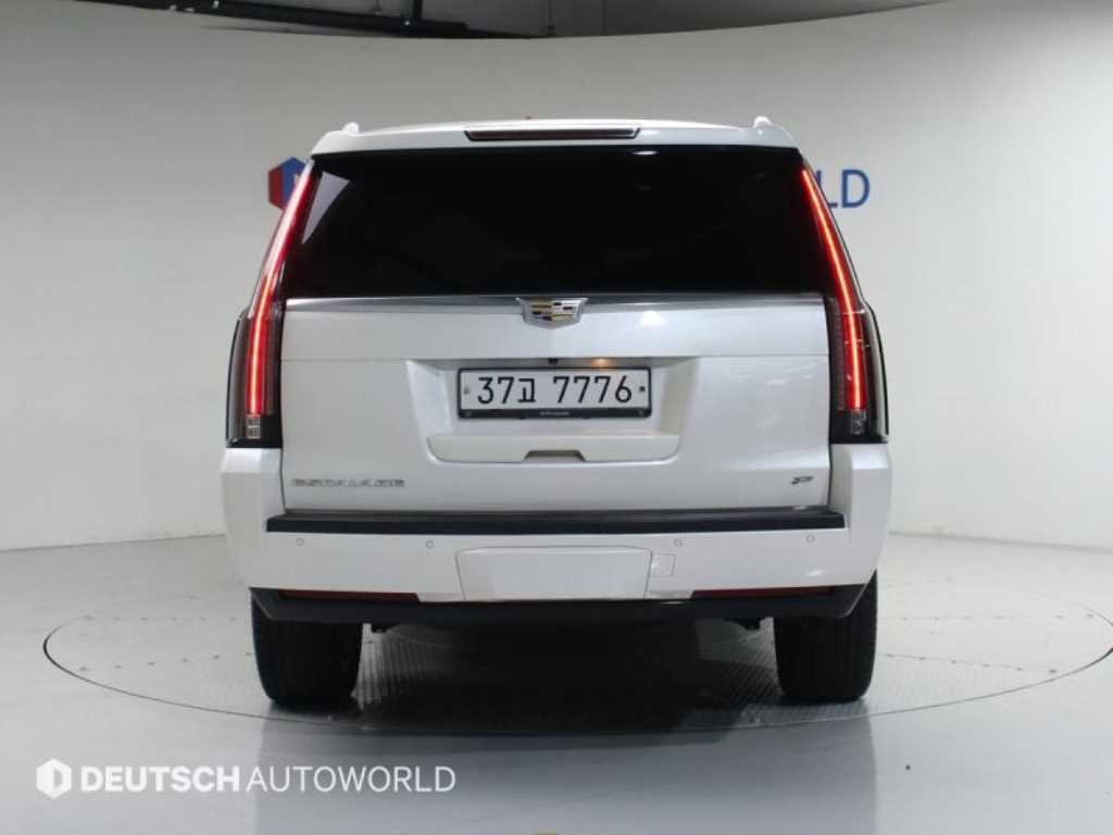 Cadillac Escalade - Vista 4