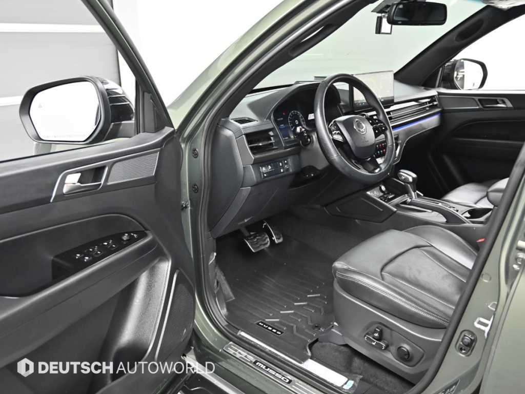 Ssangyong Musso - Vista 11