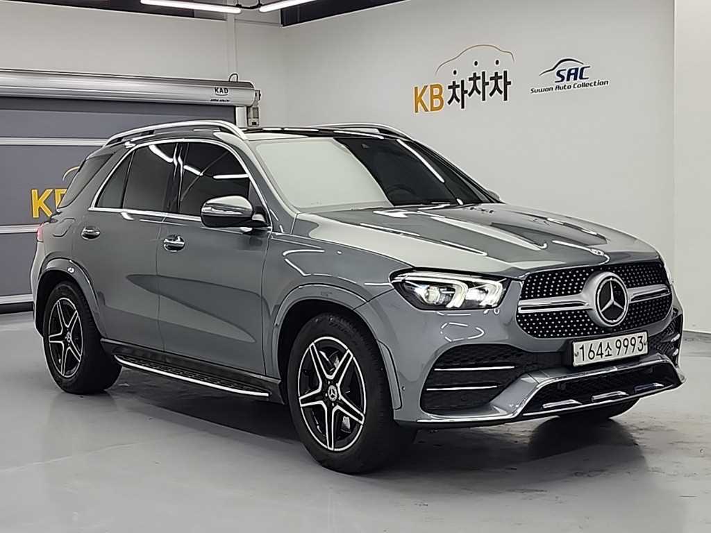 Mercedes Benz GLE Class - Vista 4