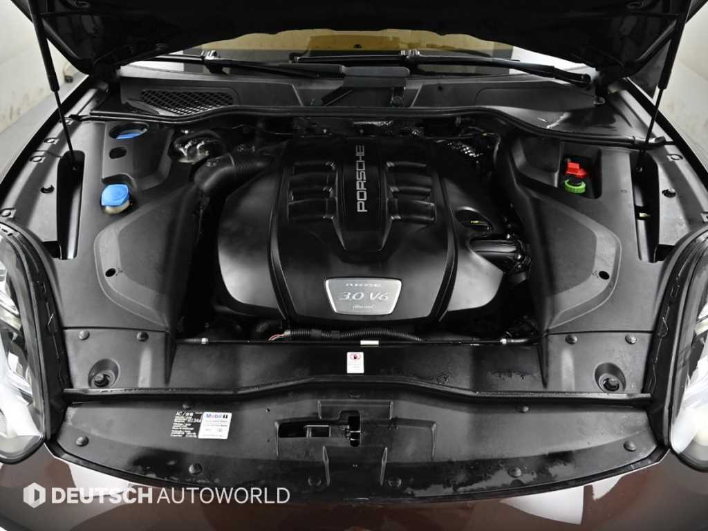 Porsche Cayenne - Vista 6