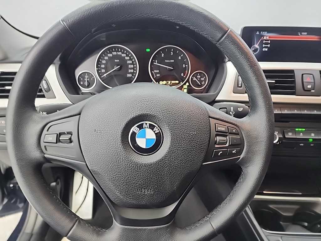 BMW 3 series - Vista 9