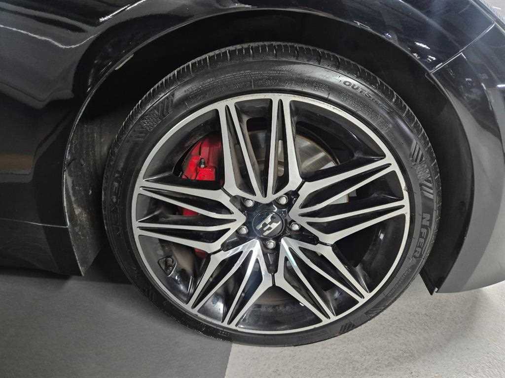 KIA Stinger - Vista 5