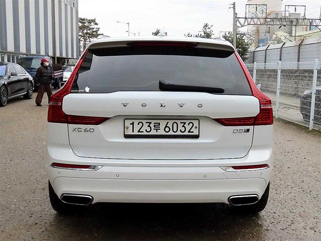 Volvo XC60 - Vista 4