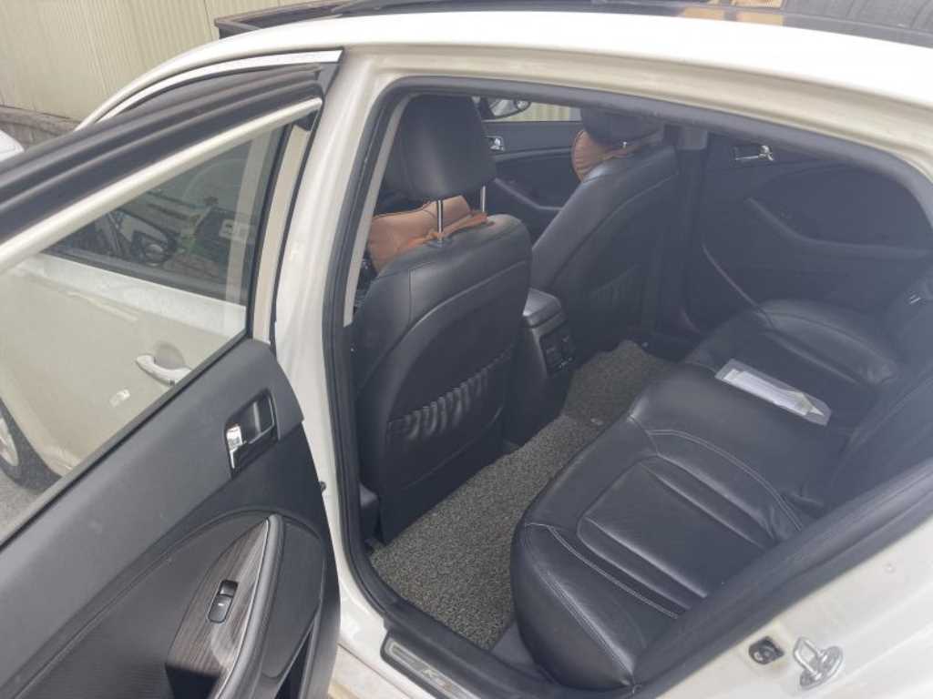 KIA K5 2011 Blanco - Importación desde Corea - HF Imports Iquique - Foto 13